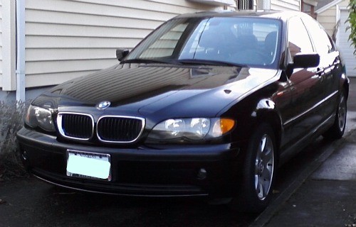 BMW 323i with polished paint